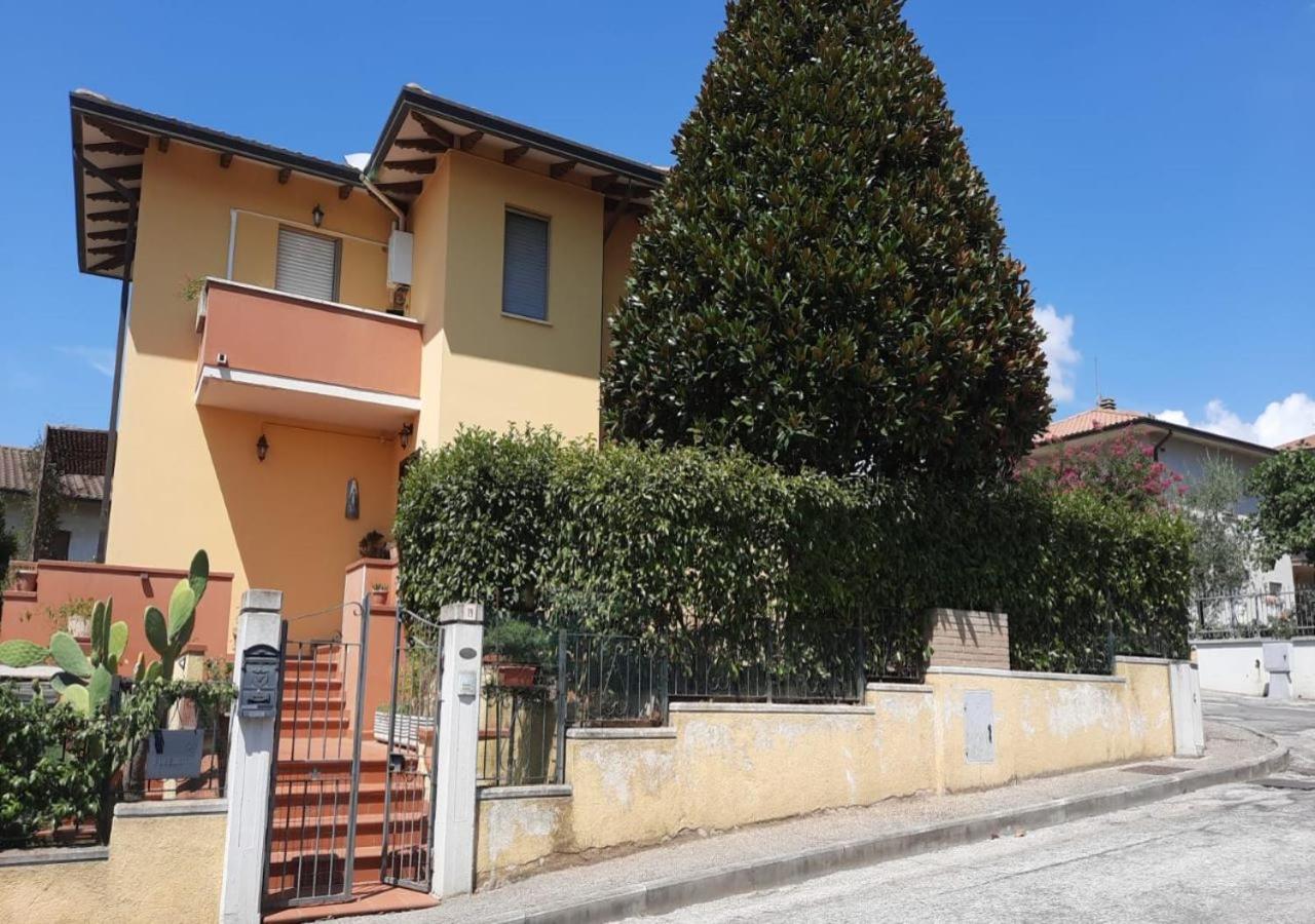 Locazione Turistica Di Pucci Lidia Apartment Assisi Exterior photo